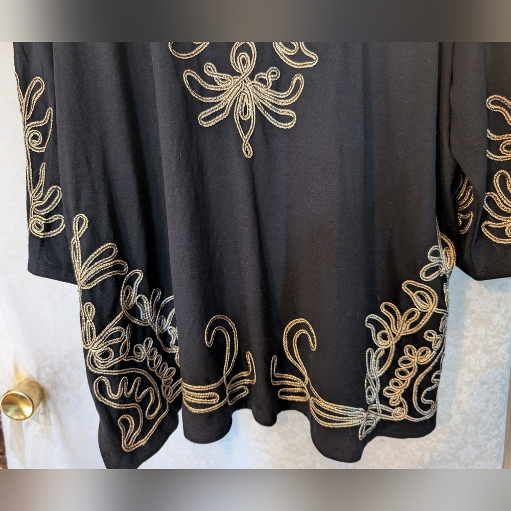 Catherines NWT Black w Gold Detail Top Sz.2X WP - Picture 8 of 17